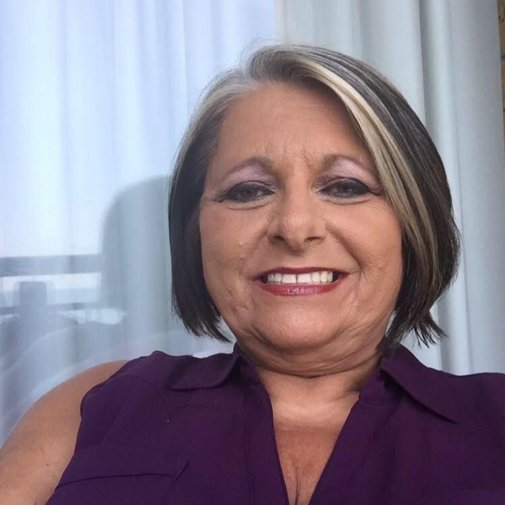 Meet your Posher, Brenda